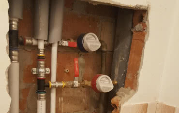 Armatura hydrauliczna w instalacji wodociągowej
